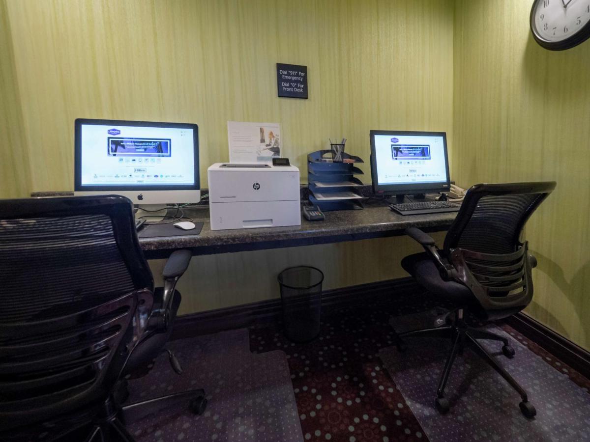 | Hampton Inn Hazleton