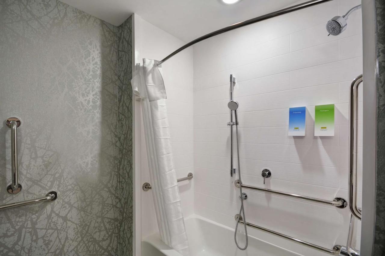 King Studio Suite - Mobility Accessible/Non-Smoking at Home2 Suites by Hilton Grand Rapids North