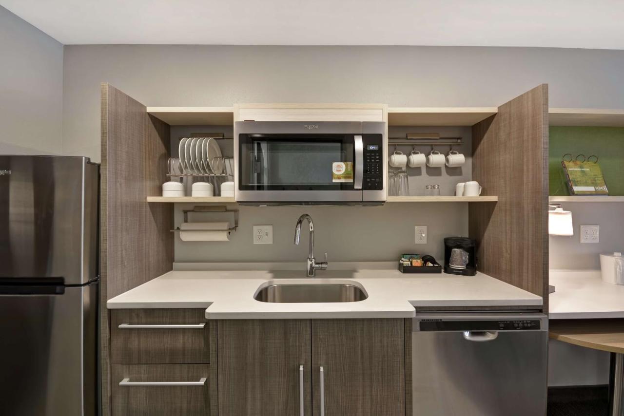 King Studio Suite - Non Smoking at Home2 Suites by Hilton Grand Rapids North