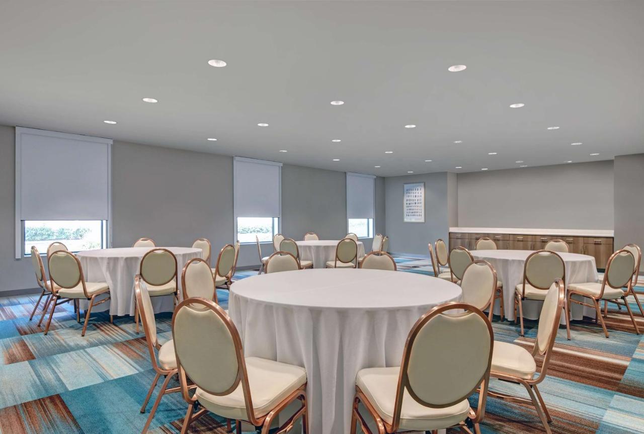 | Home2 Suites By Hilton Bordentown