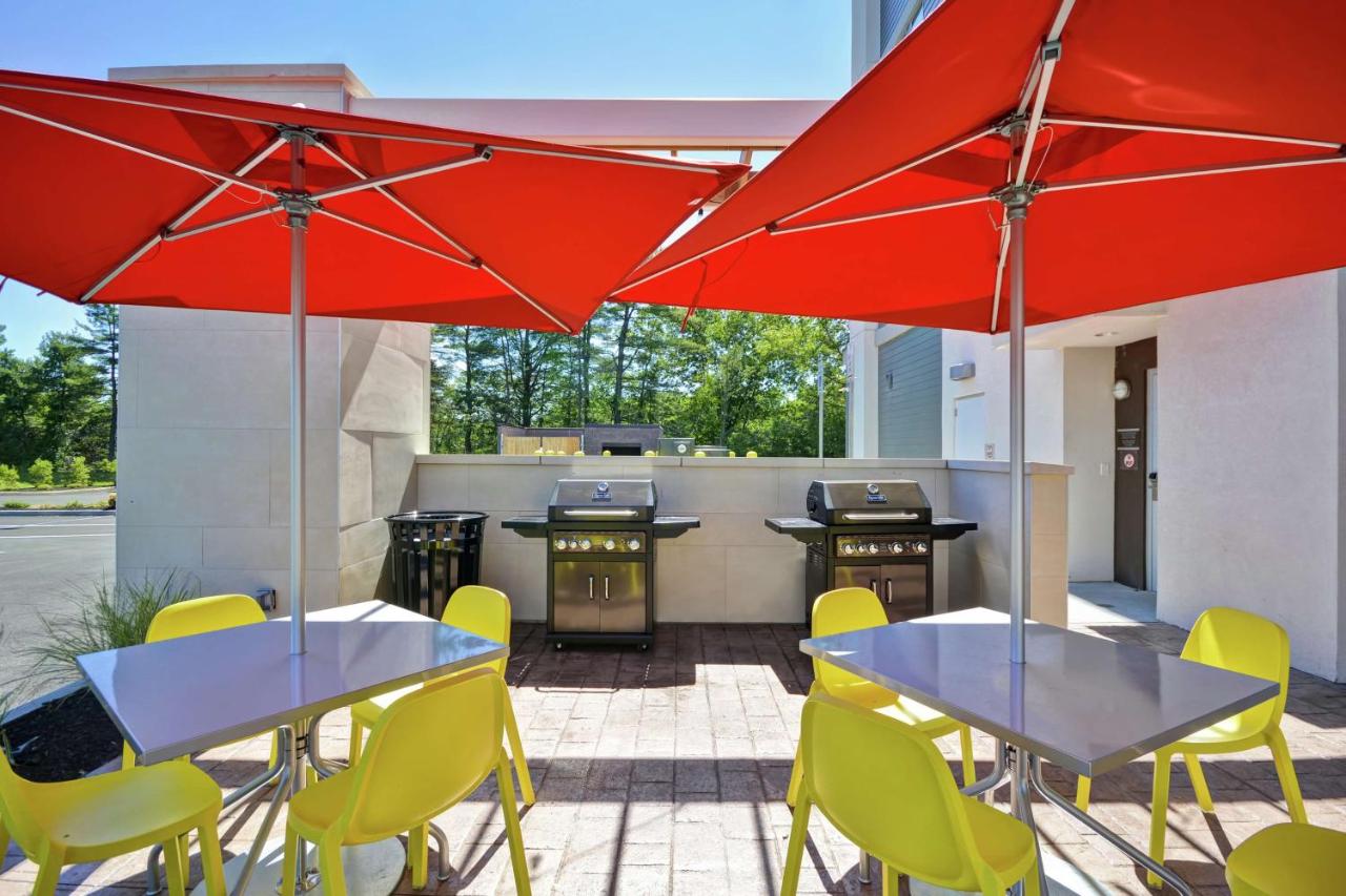 | Home2 Suites by Hilton Queensbury Lake George