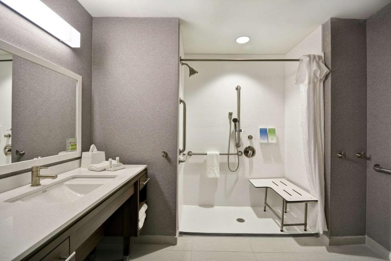 | Home2 Suites by Hilton Queensbury Lake George