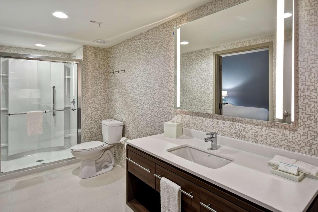 One-Bedroom King Suite - Non-Smoking at Home2 Suites by Hilton Frankfort