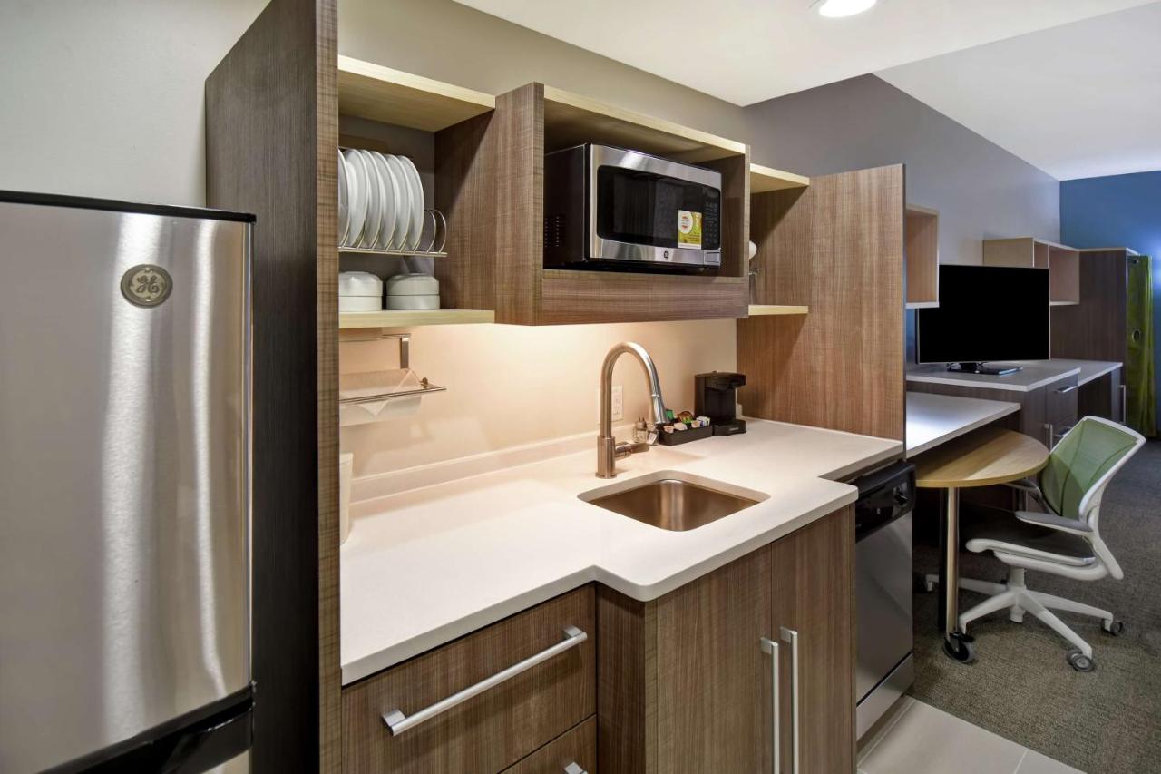 Queen Suite with Two Queen Beds - Non-Smoking at Home2 Suites by Hilton Frankfort