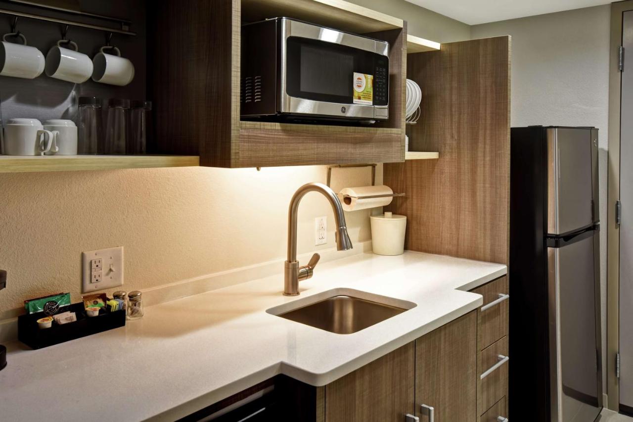 One-Bedroom King Suite - Non-Smoking at Home2 Suites by Hilton Frankfort
