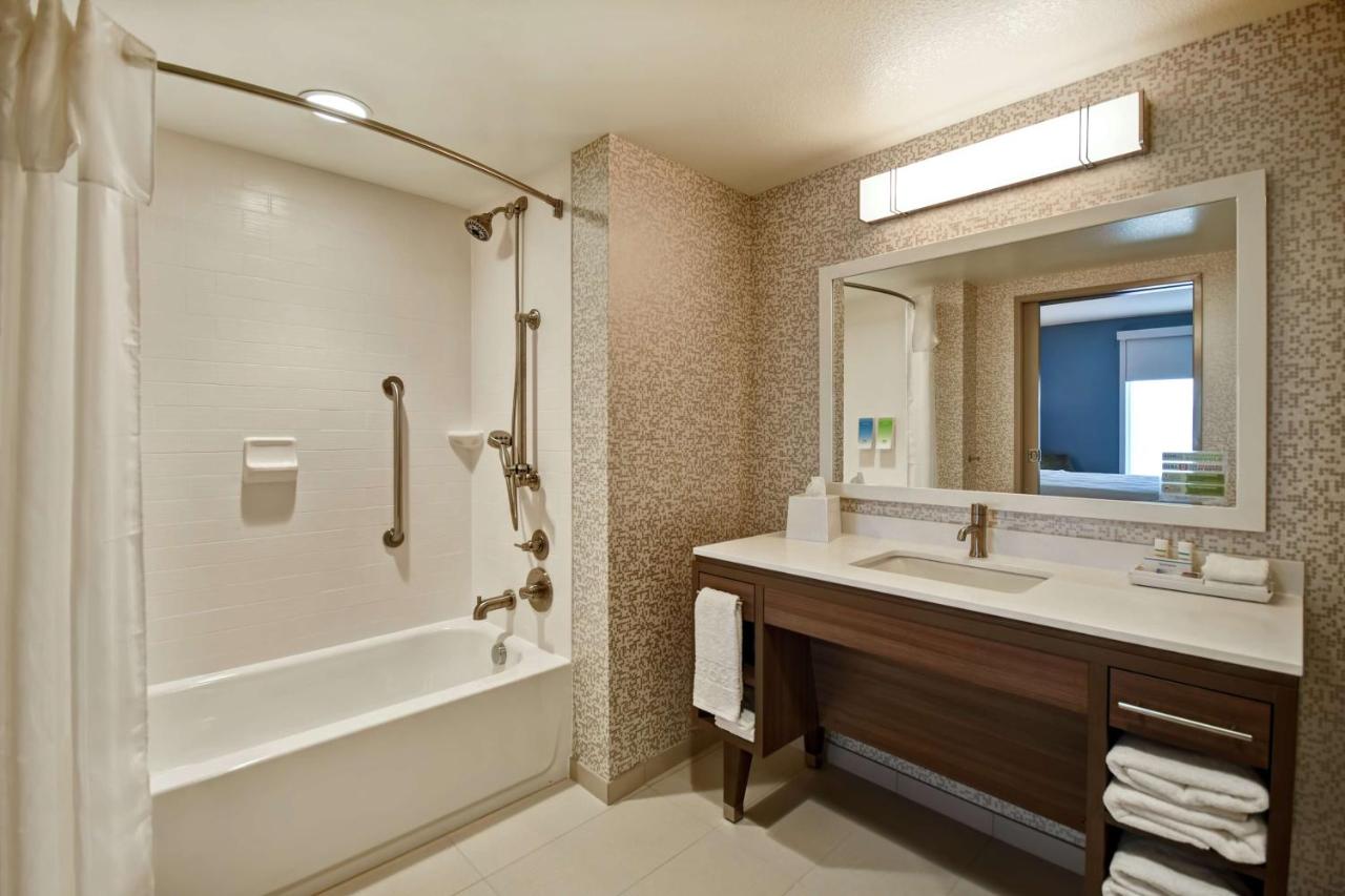 King Suite - Mobilty/Hearing Accessible - Non-Smoking at Home2 Suites by Hilton Terre Haute