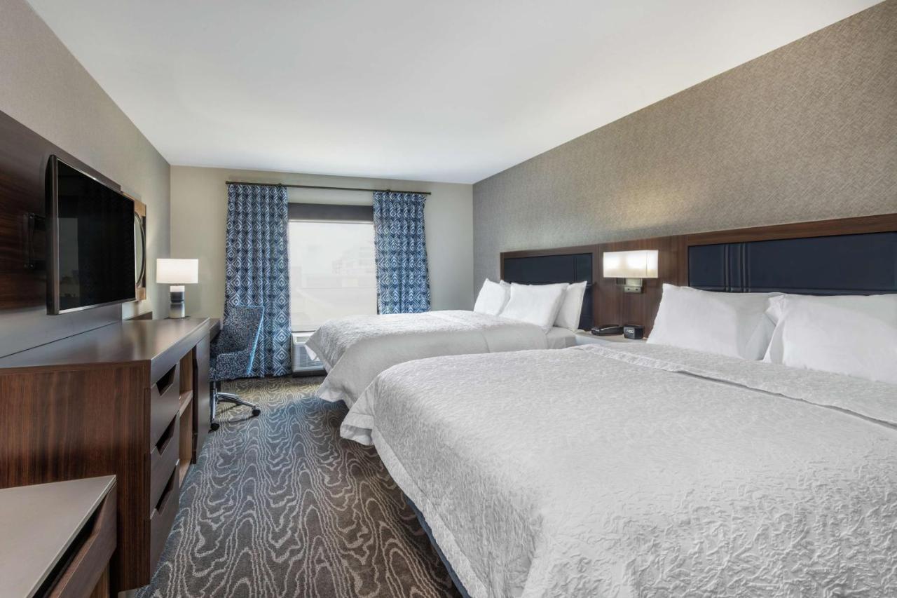 Queen Room with Two Queen Beds at Hampton Inn & Suites Fort Wayne Downtown