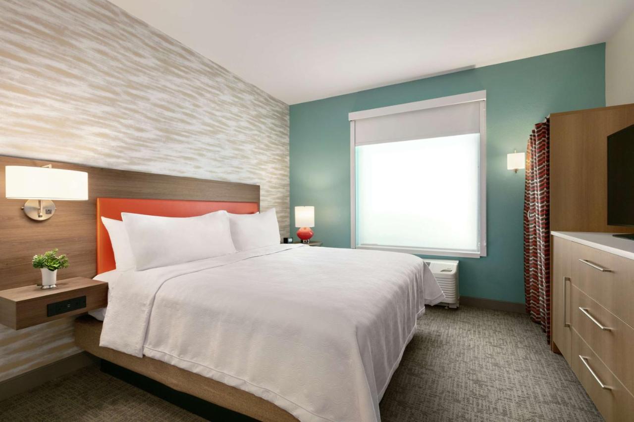 One-Bedroom King Suite - Non-Smoking at Home2 Suites by Hilton Easton