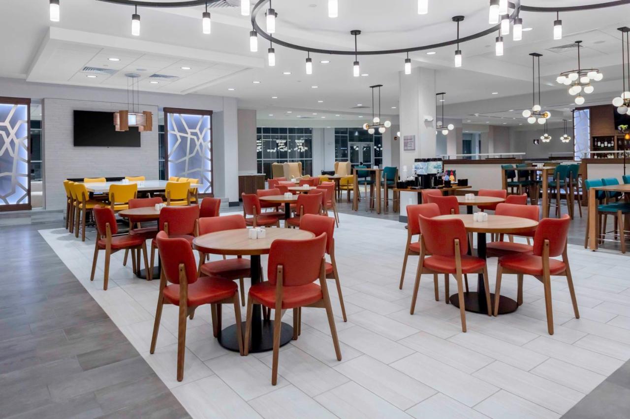 | Hilton Garden Inn By Hilton Fort Wayne North
