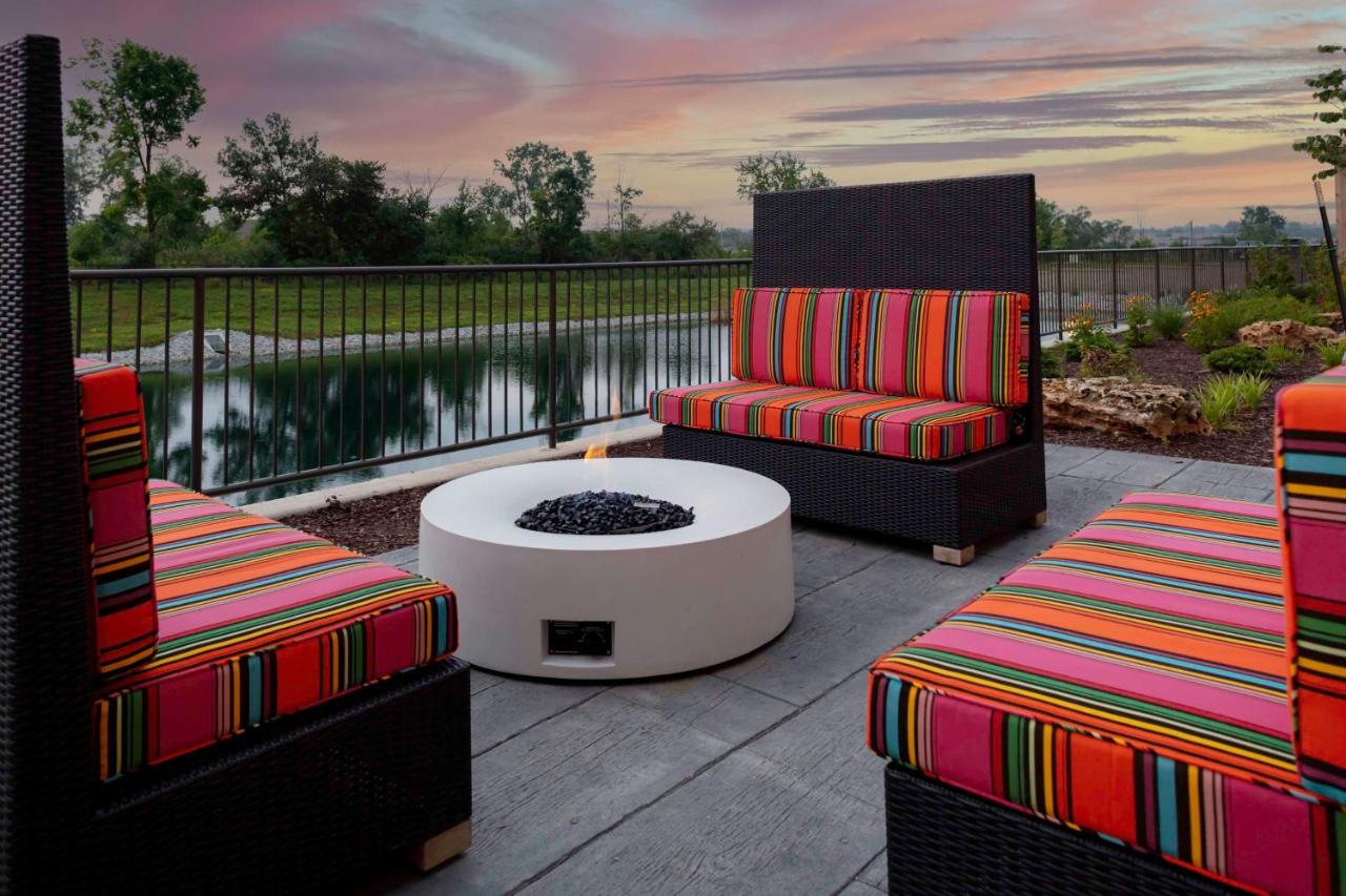 | Home2 Suites By Hilton Fort Wayne North