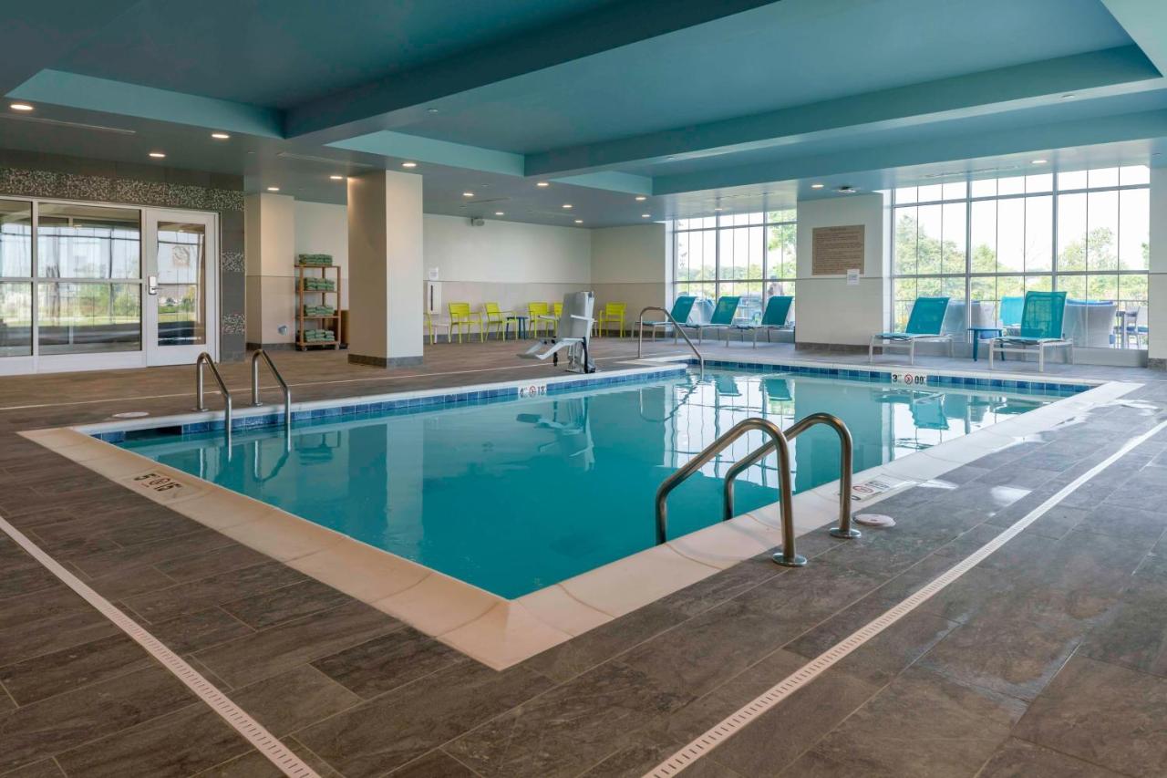 | Home2 Suites By Hilton Fort Wayne North