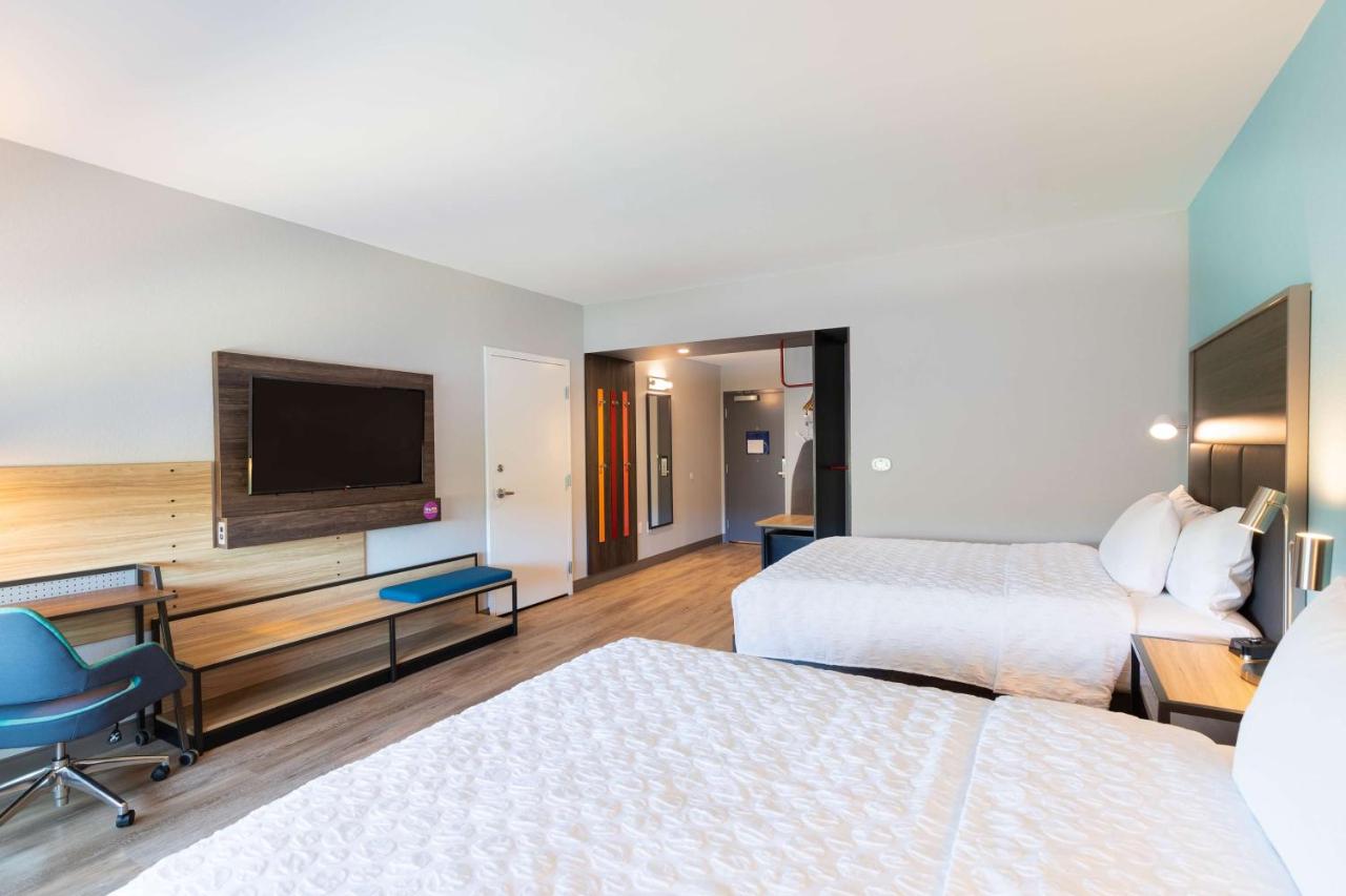Queen Room with Two Queen Beds at Tru By Hilton Eugene, OR
