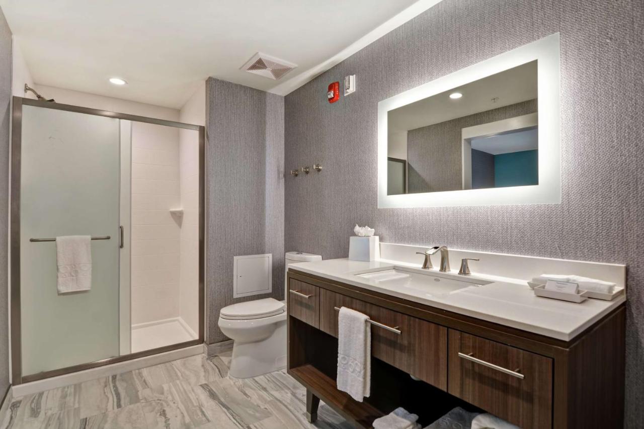 Queen Studio with Two Queen Beds - Non-Smoking at Home2 Suites by Hilton Jacksonville-South/St. Johns Town Ctr
