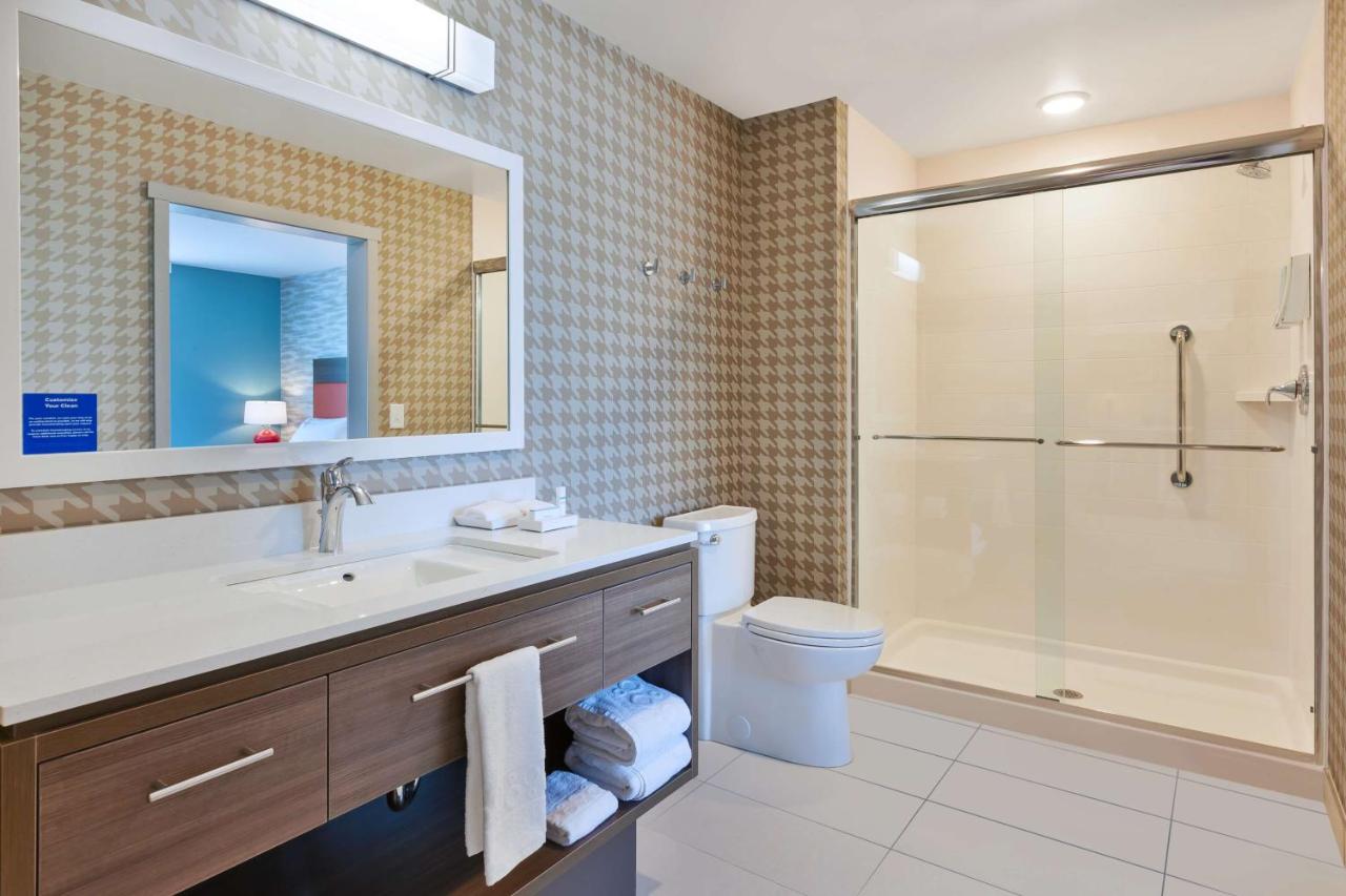 One-Bedroom King Suite - Non-Smoking at Home2 Suites by Hilton Saginaw, MI