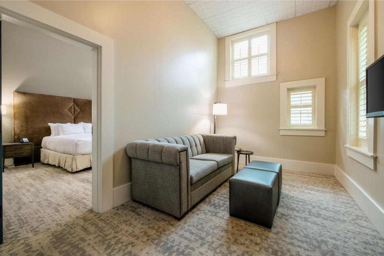 One-Bedroom King Suite at Hotel Florence, Tapestry Collection by Hilton