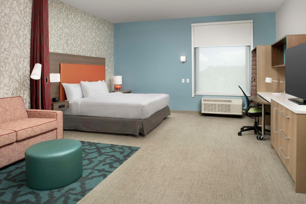 King Room - Mobility/Hearing Accessible - Non-Smoking at Home2 Suites by Hilton Fort Myers Airport
