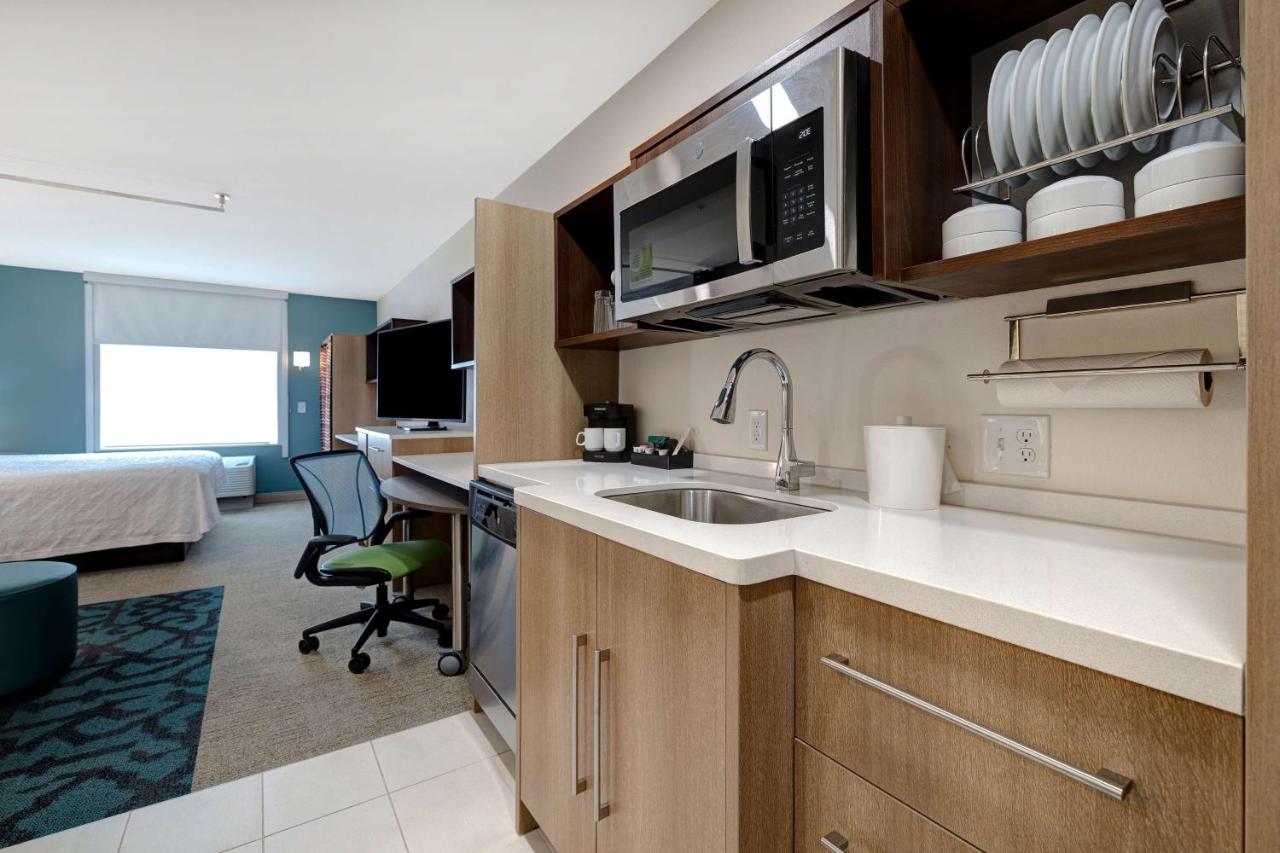 Queen Studio Suite - Hearing Accessible/Non-Smoking at Home2 Suites by Hilton Bryant, AR