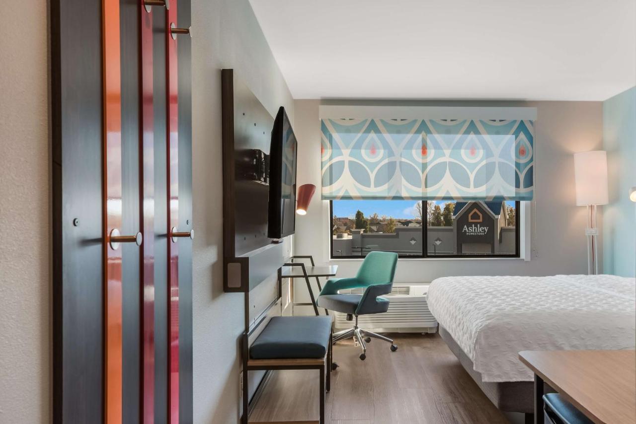 King Room - Hearing Accessible at Tru by Hilton Greensboro, NC