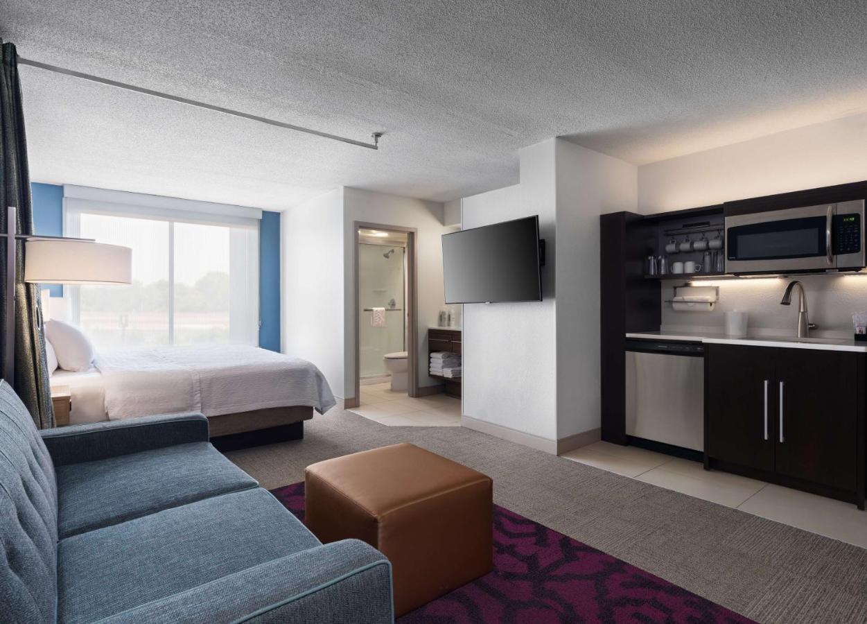 King Studio Suite - Hearing Accessible at Home2 Suites by Hilton Indianapolis Keystone Crossing