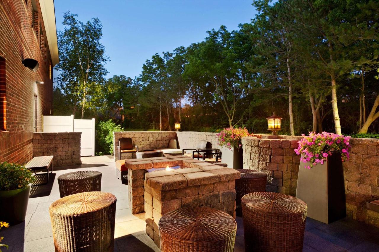 | Hilton Garden Inn Rochester/Pittsford