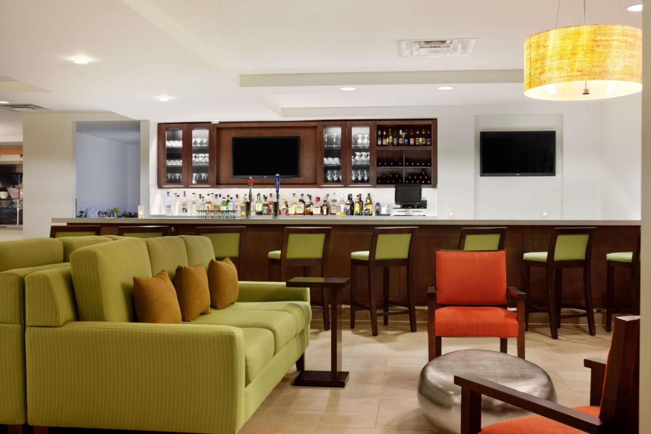 | Hilton Garden Inn Rochester/Pittsford
