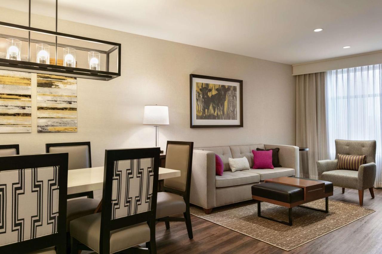 | Embassy Suites By Hilton Berkeley Heights