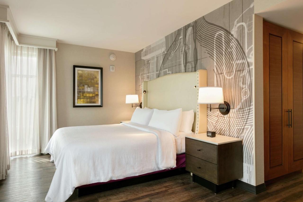 | Embassy Suites By Hilton Berkeley Heights