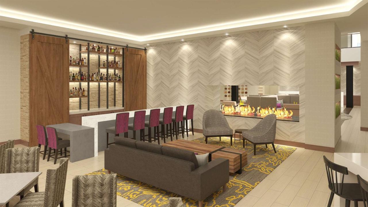 | Embassy Suites By Hilton Berkeley Heights