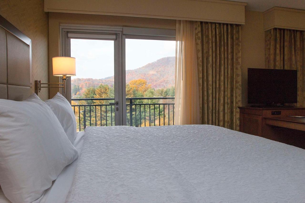 King Studio Suite with Balcony - Non-Smoking at Hampton Inn & Suites Boone