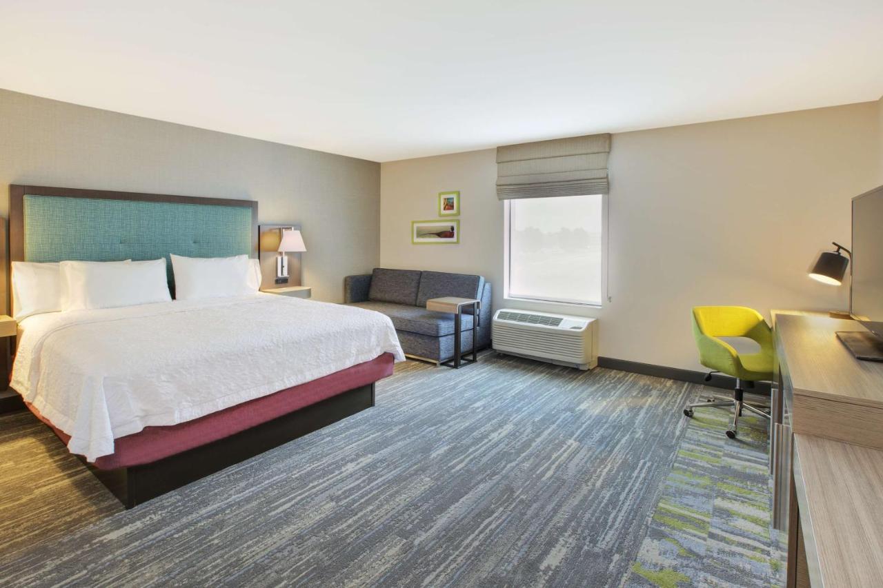 King Room - Non-Smoking at Hampton Inn & Suites Southwest/Sioux Falls