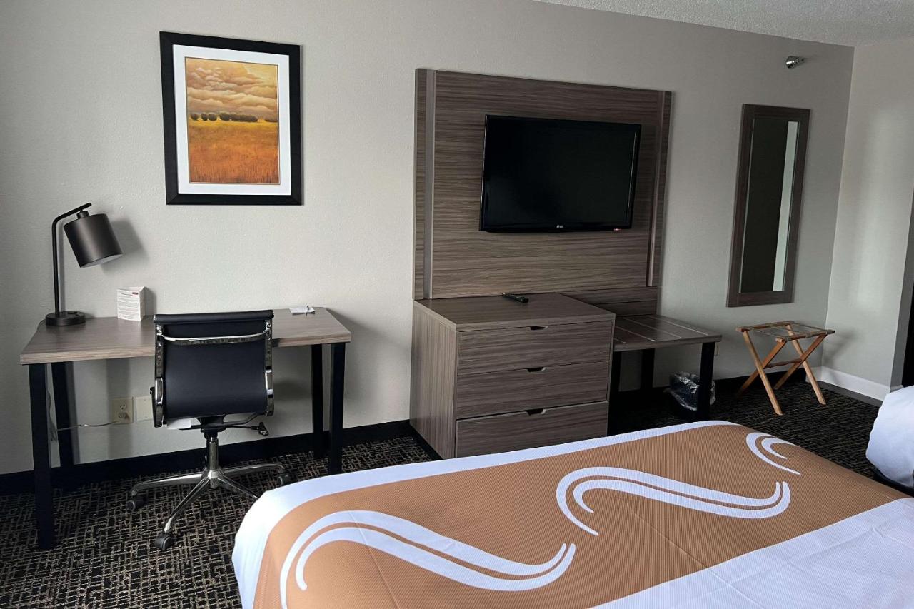Queen Room with Two Queen Beds - Non-Smoking at Quality Inn & Suites Red Wing