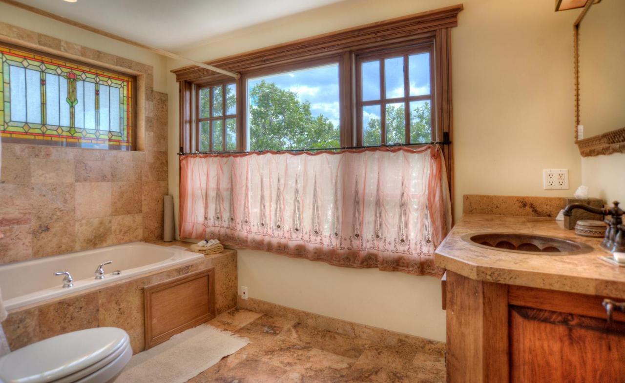 | Blue Lake Ranch