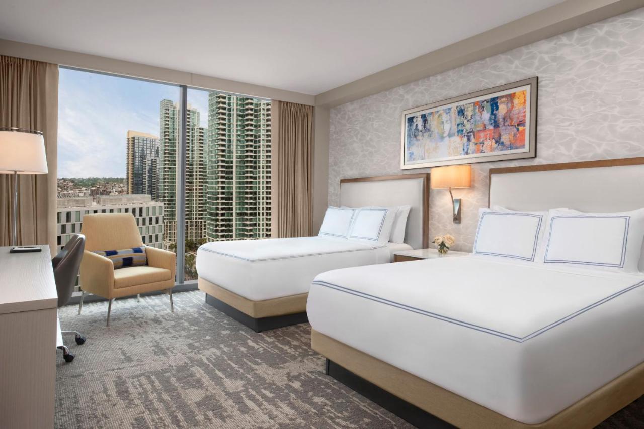 InterContinental Club Two Queen Room at InterContinental San Diego, an IHG Hotel