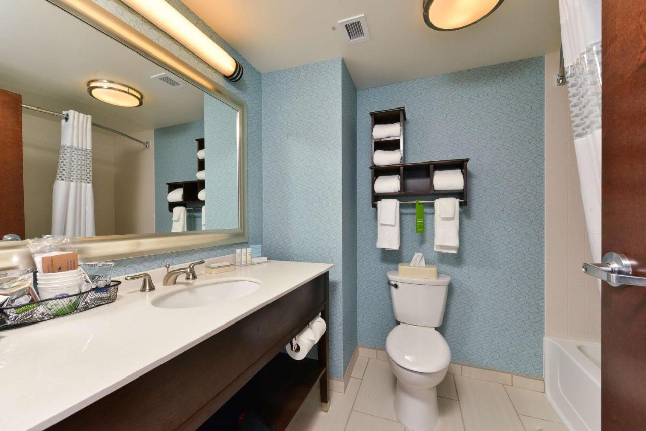  | Hampton Inn Corning/Painted Post