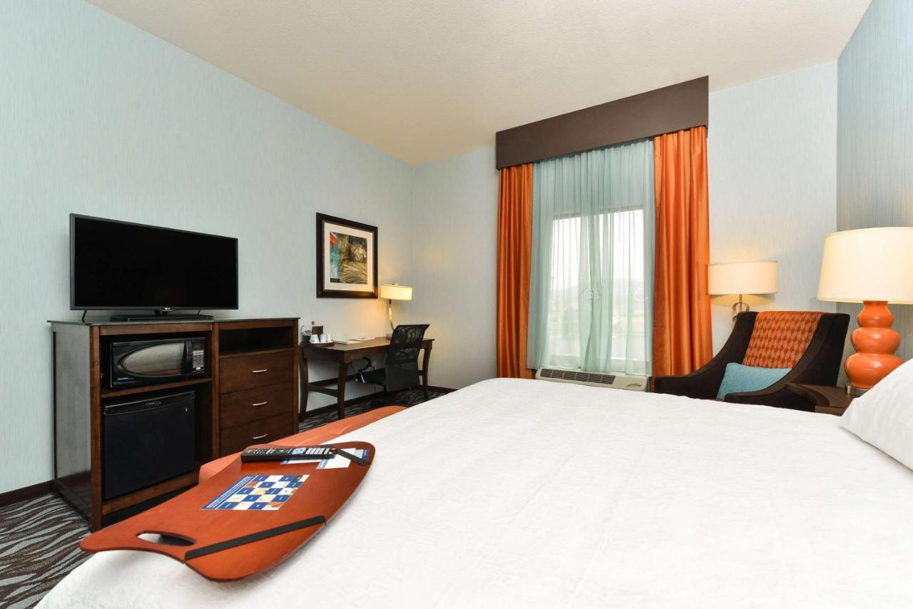  | Hampton Inn Corning/Painted Post