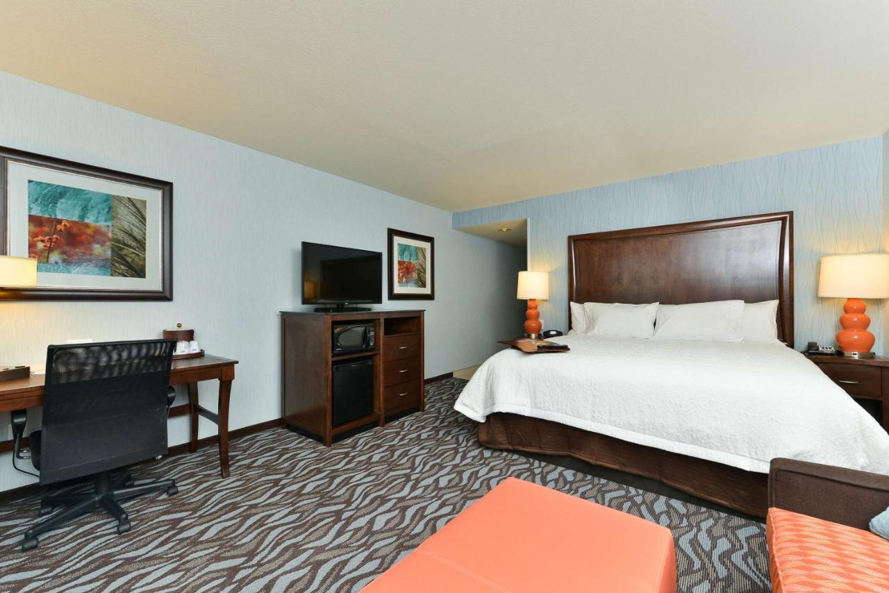  | Hampton Inn Corning/Painted Post