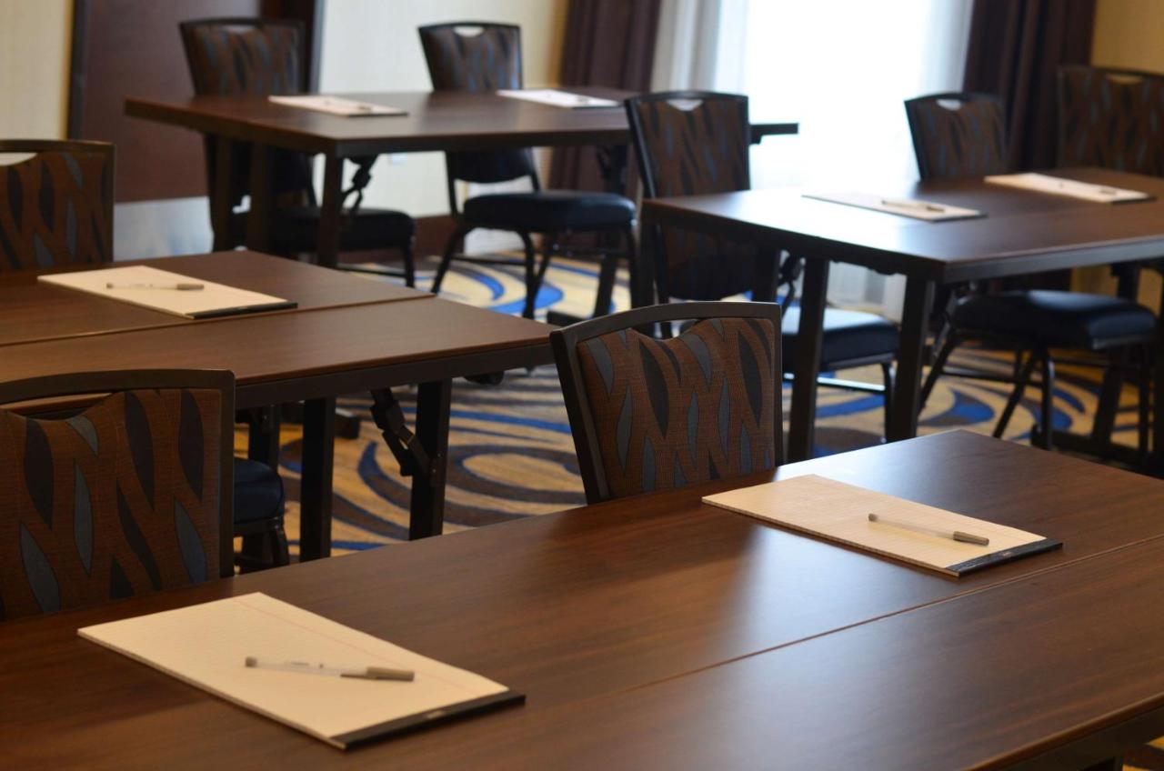  | Hampton Inn Corning/Painted Post