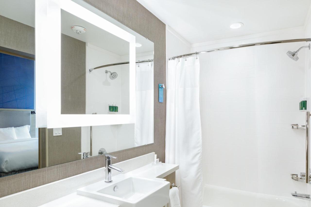 Queen Suite with Sofa Bed and Trundle Bed - Hearing Accessible at SpringHill Suites by Marriott Topeka Southwest