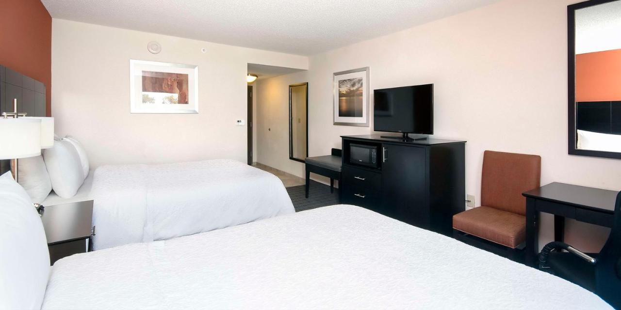 Queen Room with Two Queen Beds - Non-Smoking at Hampton Inn & Suites Seneca-Clemson Area