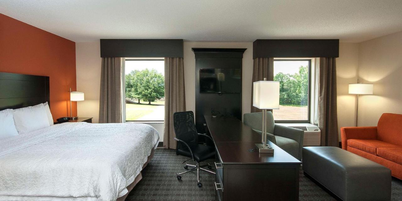 King Studio - Hearing Accessible at Hampton Inn & Suites Seneca-Clemson Area