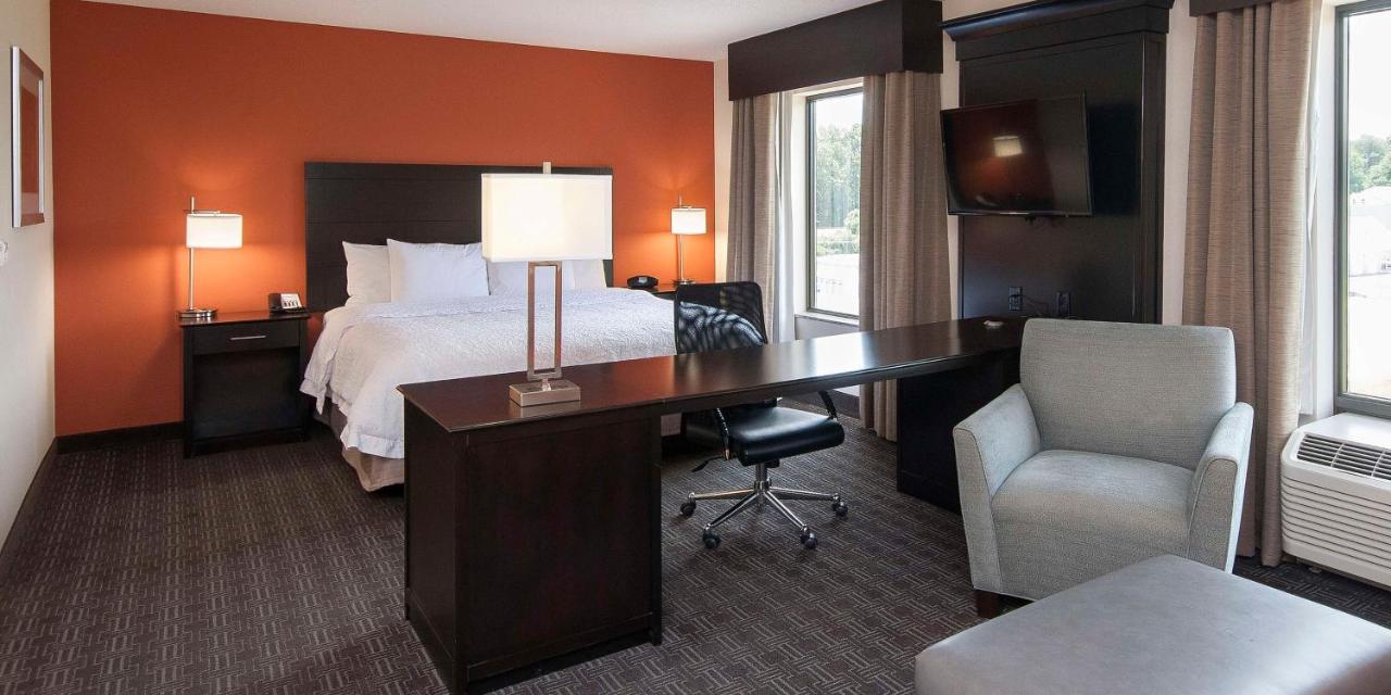 King Studio - Hearing Accessible at Hampton Inn & Suites Seneca-Clemson Area