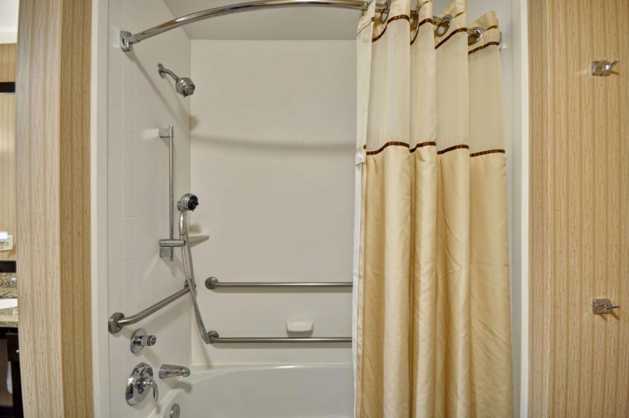 | Homewood Suites by Hilton Hartford / Southington CT