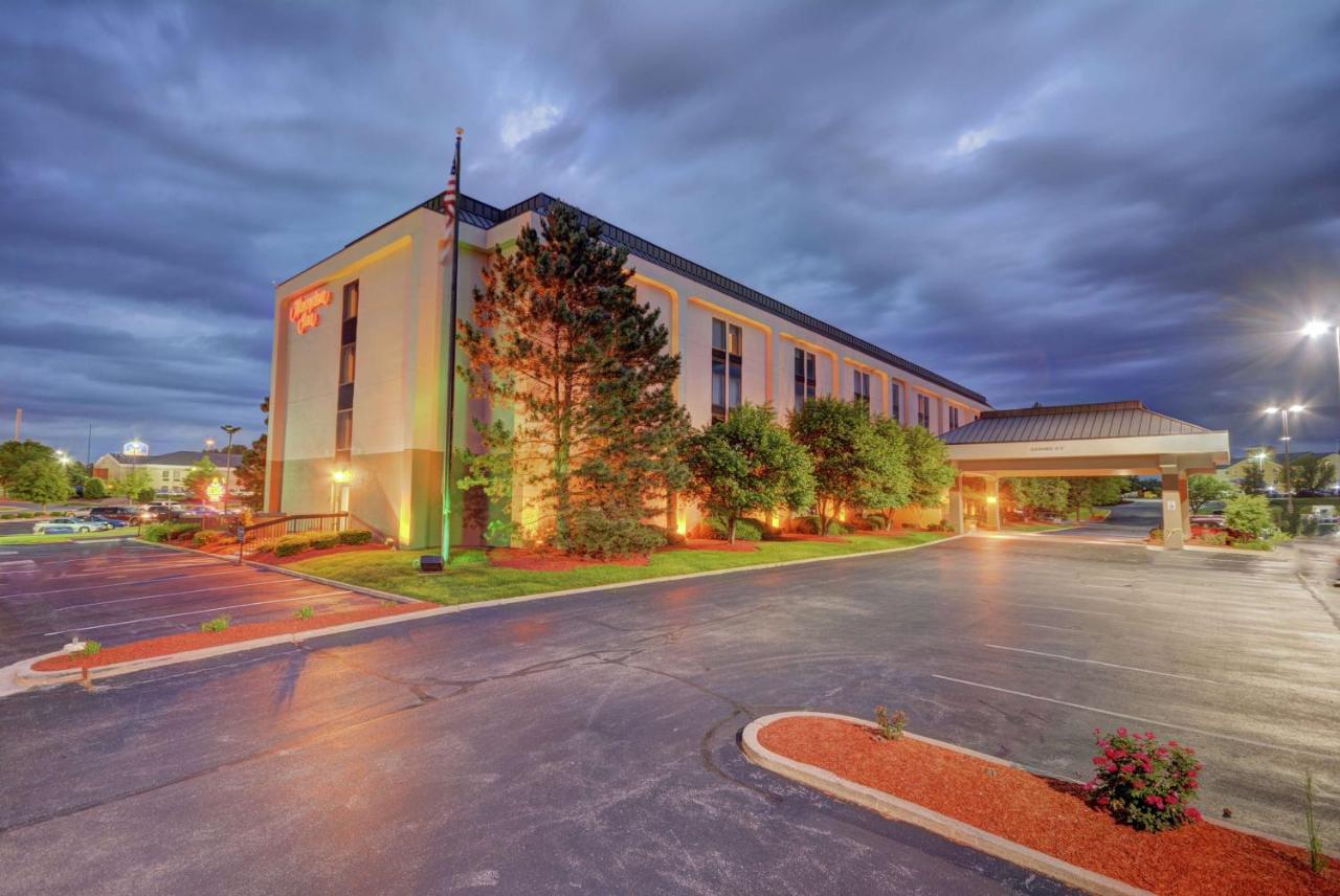 | Hampton Inn Indianapolis-South