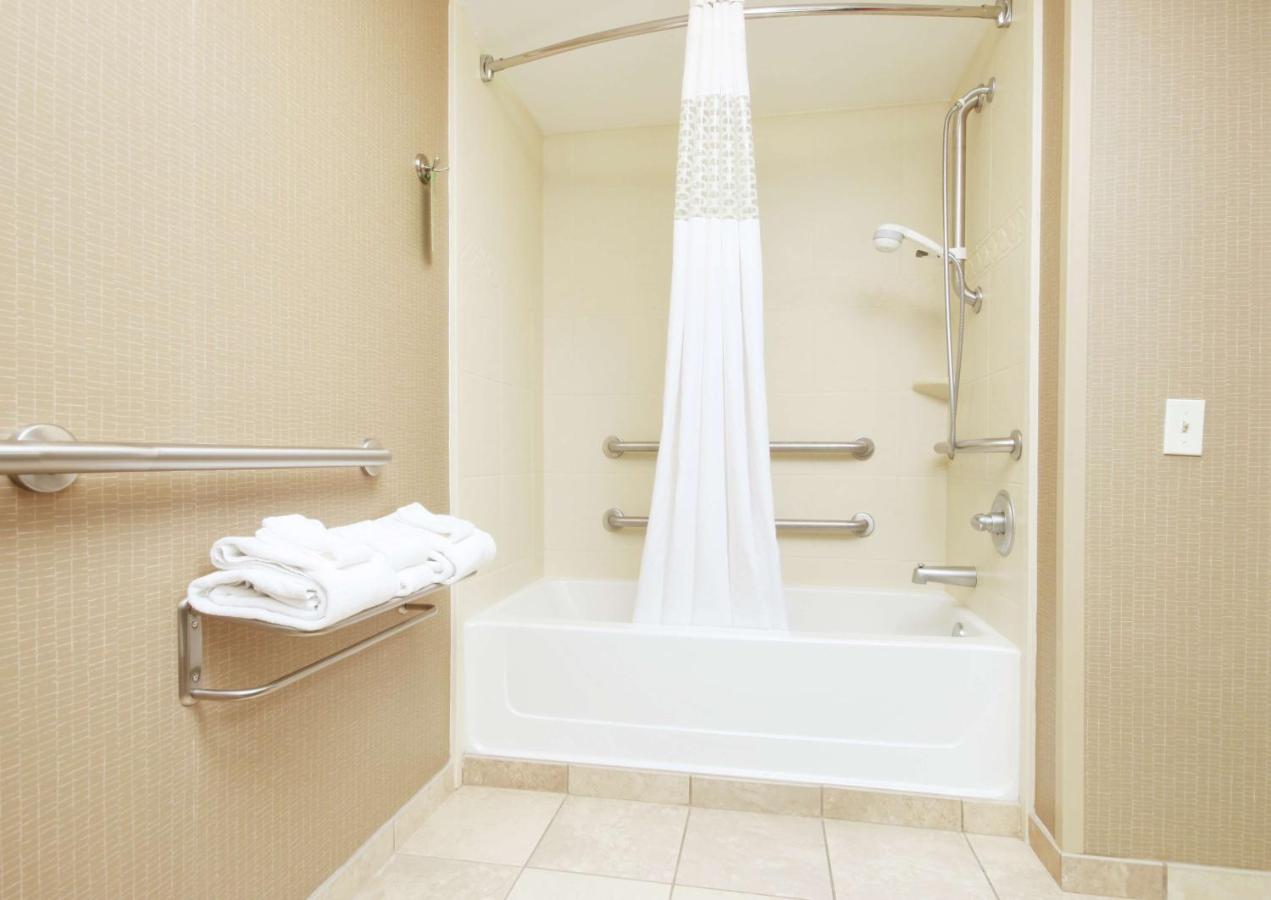 | Hampton Inn Indianapolis-South