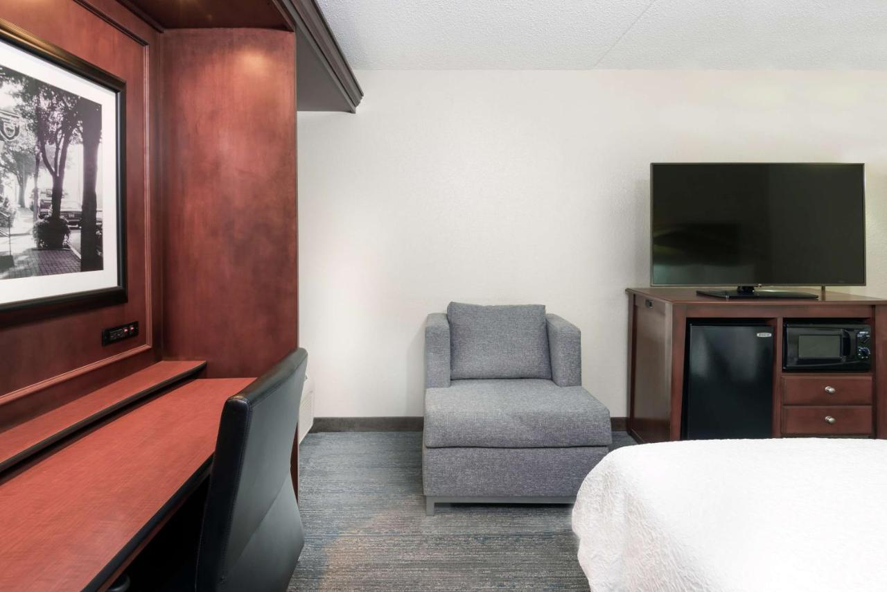 | Hampton Inn Indianapolis-South