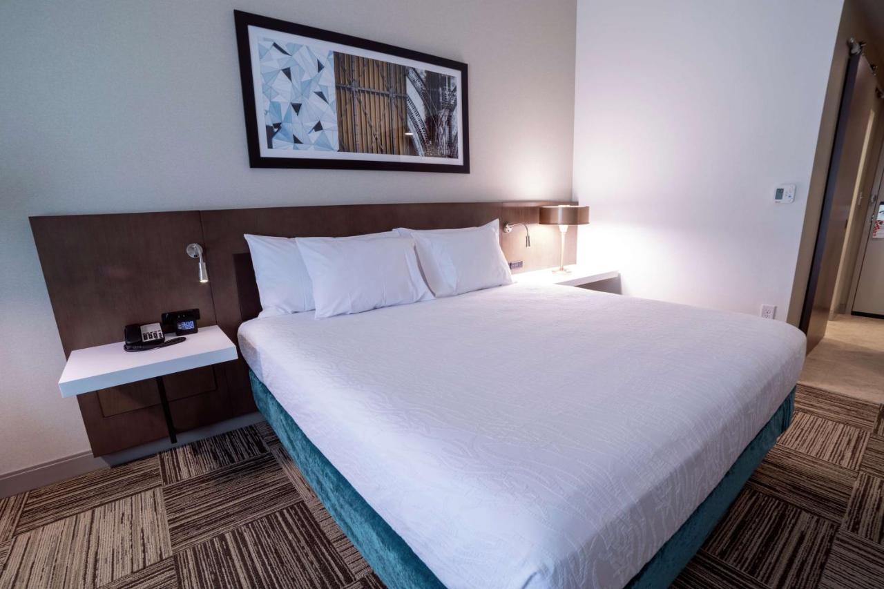 Premium King Room at Hilton Garden Inn Spartanburg