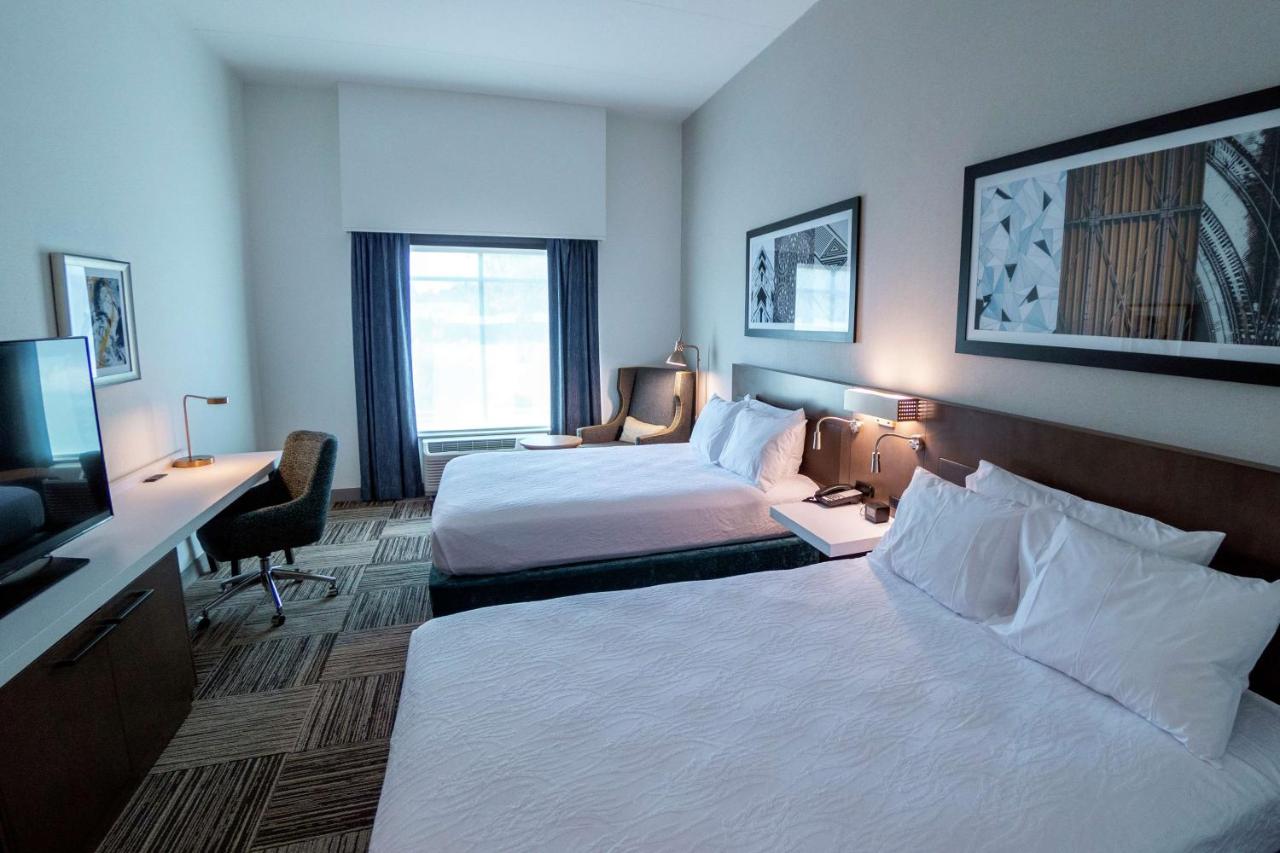 Premium Queen Room with Two Queen Beds at Hilton Garden Inn Spartanburg