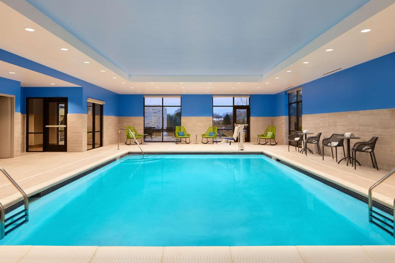 | Hampton Inn Franklin, IN