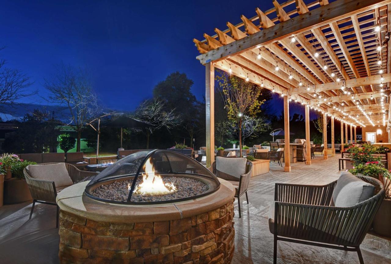 | Homewood Suites By Hilton Edison Woodbridge, NJ