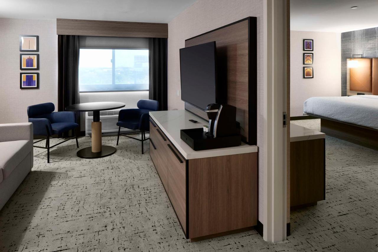 One-Bedroom King Suite at Hampton Inn Newark Airport